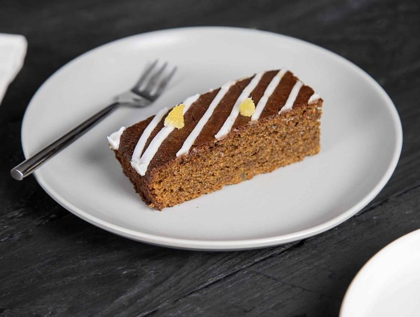 Ultimate Ginger Cake Traycake - Single Slice