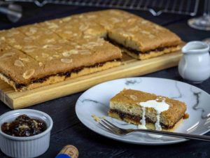 Mince Pie Bakewell